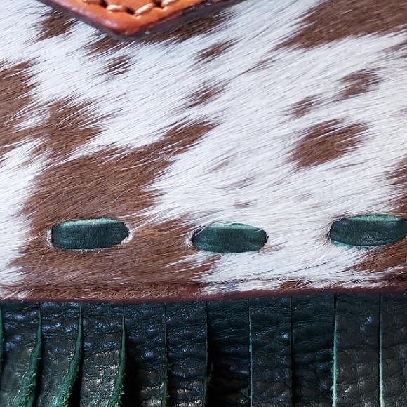 Hand Crafted Brown and Green Fringed Crossbody Bag - Picture 6 of 9